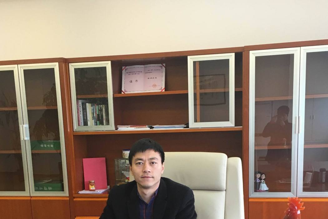 胡瑋(德國漢堡大學生物系微生物專業博士) 胡瑋(德國漢堡大學生物系微生物專業博士)