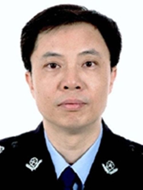 陳瑞清(廣東省珠海市珠海市公安局警衛支隊支隊長) 陳瑞清(廣東省珠海市珠海市公安局警衛支隊支隊長)
