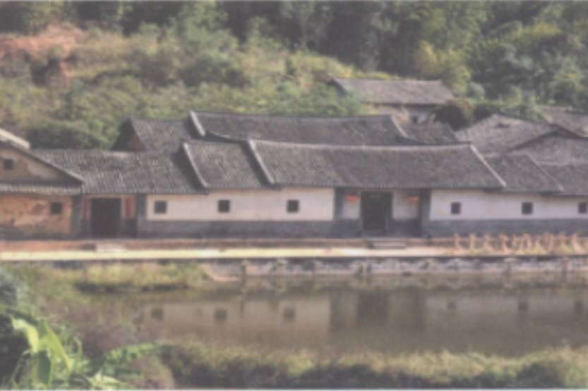 大夫第(廣東省興寧市新圩鎮虎洞村泰山下大夫第) 大夫第(廣東省興寧市新圩鎮虎洞村泰山下大夫第)