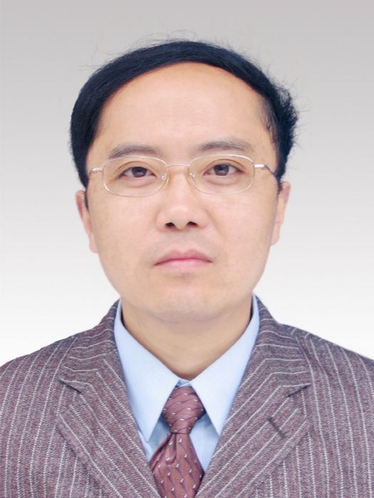 何立康 何立康
