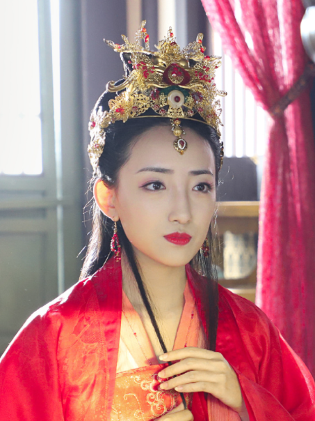 鸝語(電視劇《饕餮記》中的角色) 鸝語(電視劇《饕餮記》中的角色)