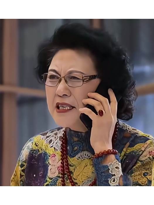 田芳(電視劇《女巡特警之蜂鳥突擊隊》中的角色) 田芳(電視劇《女巡特警之蜂鳥突擊隊》中的角色)