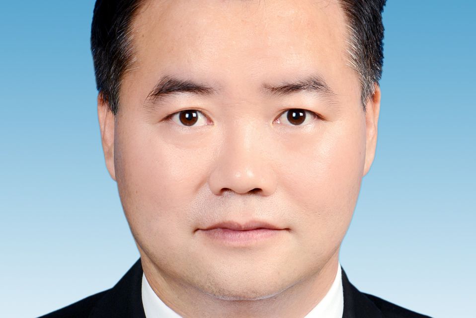 秦永剛(貴州省黔西南州政協副秘書長) 秦永剛(貴州省黔西南州政協副秘書長)