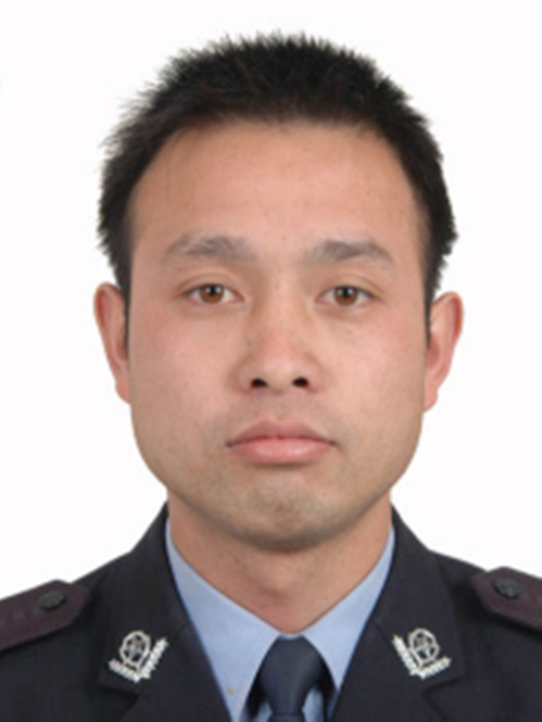 易應洪 易應洪