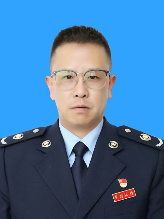 陳泉(國家稅務總局山南市稅務局黨委委員、副局長) 陳泉(國家稅務總局山南市稅務局黨委委員、副局長)