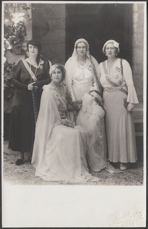 伊莉莎白參加妹妹伊利安娜公主的婚禮，1931年7月26日