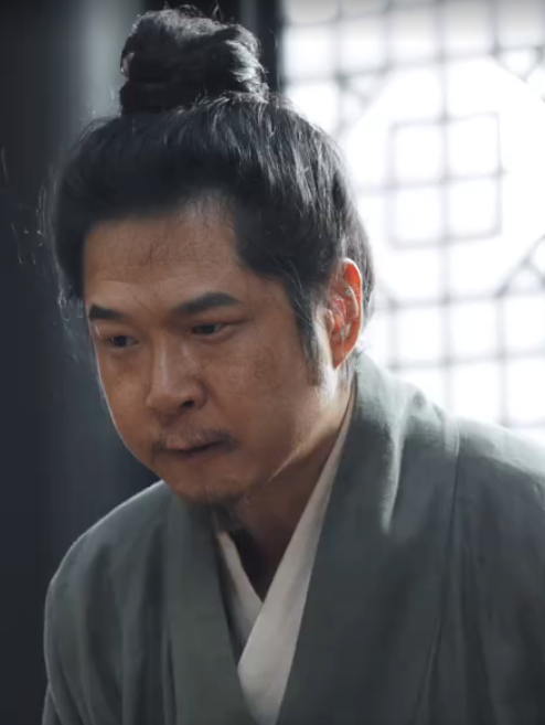 瘸四 瘸四