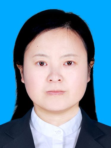 李英輝(內蒙古自治區赤峰市紅山區醫療保險服務中心主任) 李英輝(內蒙古自治區赤峰市紅山區醫療保險服務中心主任)