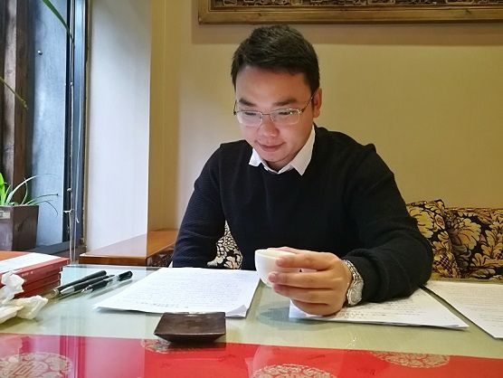 周信一 周信一