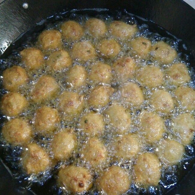 炸圓子 炸圓子