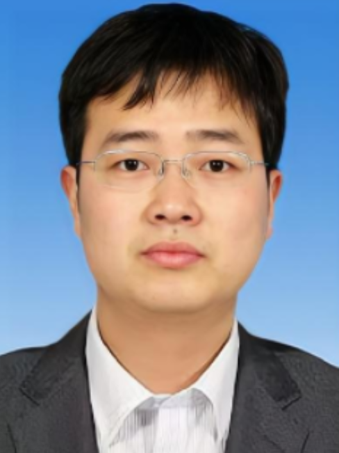 崔佳(江蘇省徐州市銅山區人力資源和社會保障局黨委委員、副局長)