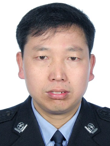 劉躍(湖南省新邵縣公安局黨委委員、政工室主任、四級高級警長) 劉躍(湖南省新邵縣公安局黨委委員、政工室主任、四級高級警長)
