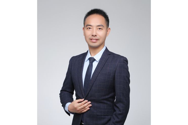 李明(常州大學瞿秋白政府管理學院副教授)