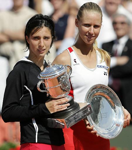 米斯金娜擊敗德門蒂耶娃奪得2004年法網冠軍