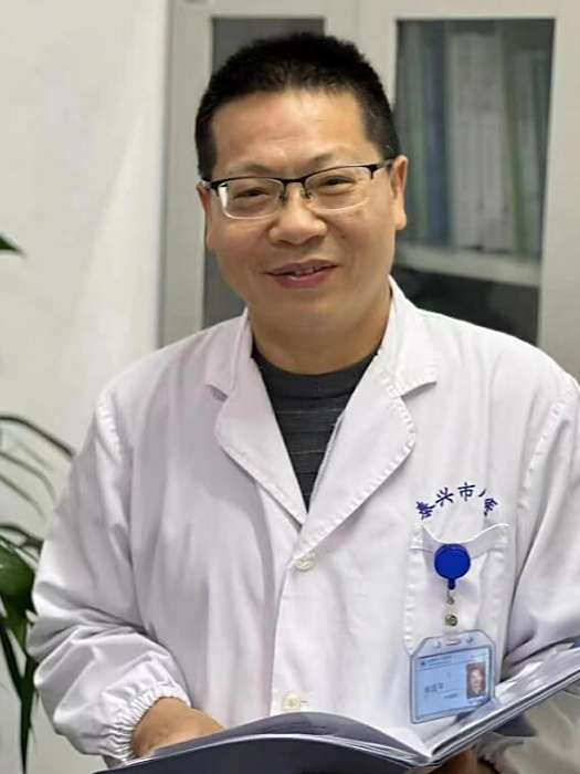 姚國平(泰興市人民醫院感染管理科兼公共衛生科科長) 姚國平(泰興市人民醫院感染管理科兼公共衛生科科長)