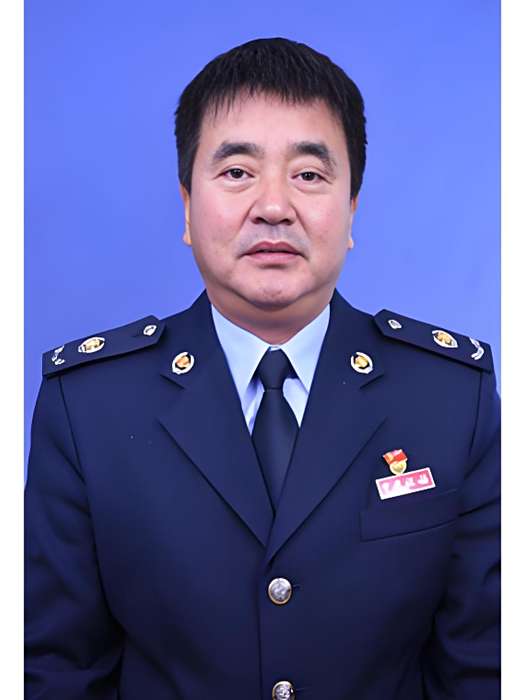 王金成(國家稅務總局天津市津南區稅務局四級高級主辦) 王金成(國家稅務總局天津市津南區稅務局四級高級主辦)