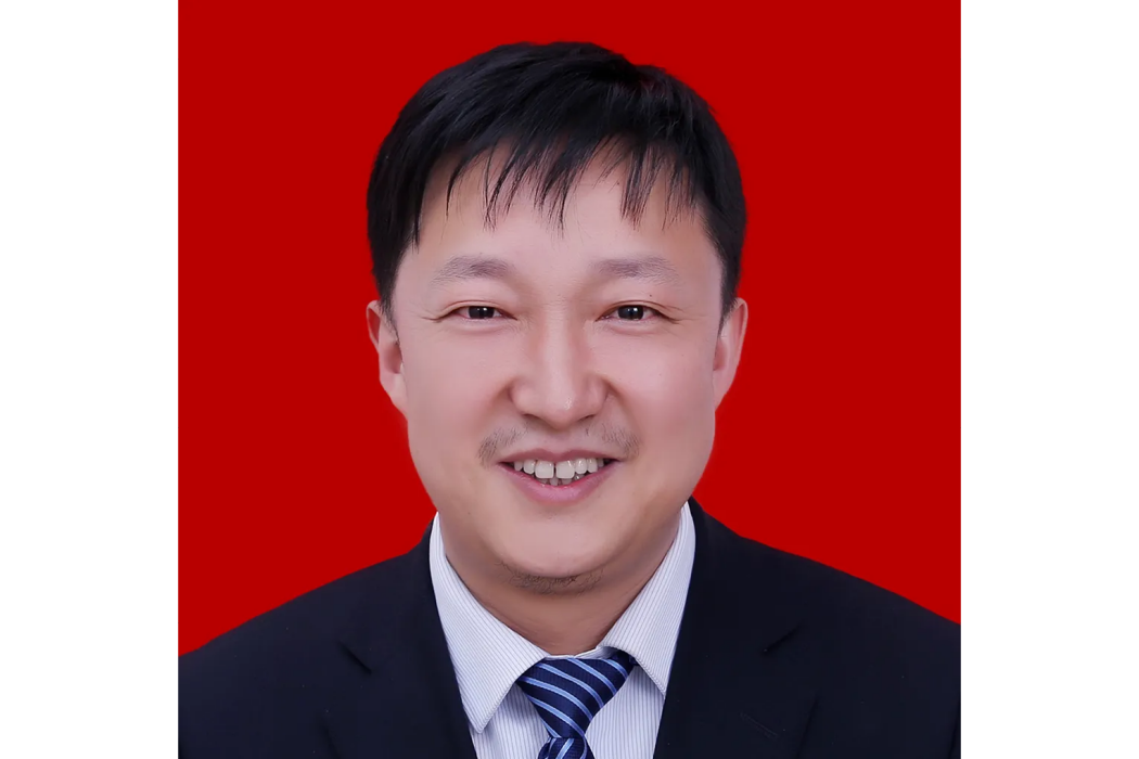 劉建華(陝西府谷農商銀行黨委委員、副行長) 劉建華(陝西府谷農商銀行黨委委員、副行長)