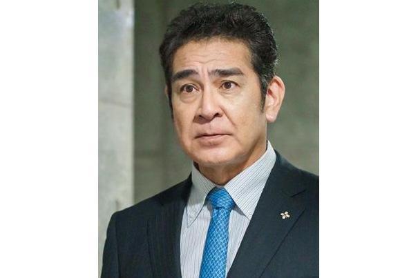 岬恭平(電視劇《能面檢察官》中的角色)