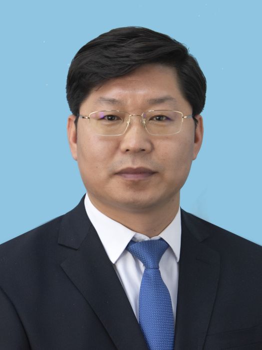 曹國鋒(黑龍江省雞西市雞冠區委常委、政府副區長) 曹國鋒(黑龍江省雞西市雞冠區委常委、政府副區長)