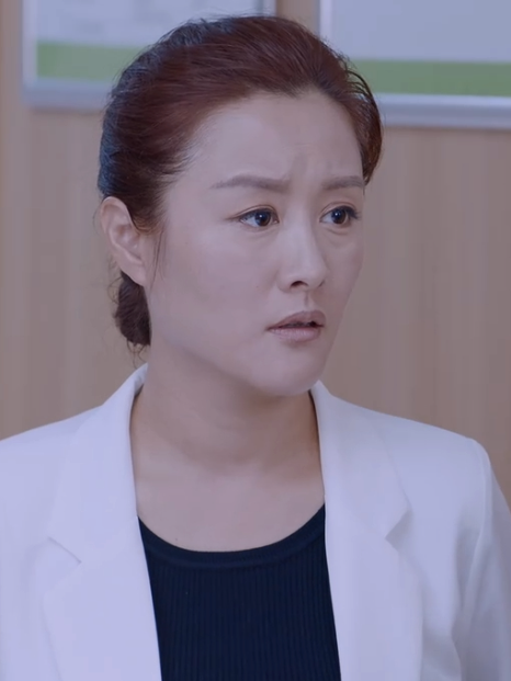 趙翼(經偵商戰劇《槓桿》中的女配角) 趙翼(經偵商戰劇《槓桿》中的女配角)