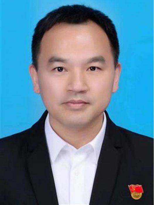 羅玉成(青海省海南州同德縣委副書記、縣人民政府副縣長(掛職)) 羅玉成(青海省海南州同德縣委副書記、縣人民政府副縣長(掛職))