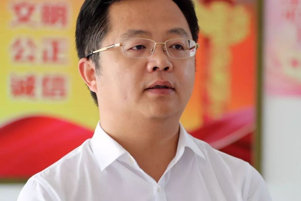 任飛(江蘇省宜興市人民政府原副市長、黨組成員) 任飛(江蘇省宜興市人民政府原副市長、黨組成員)