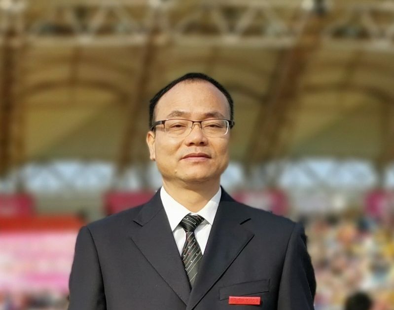 覃琮 覃琮