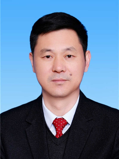 姜雪峰(衢州市常山縣委常委、統戰部長) 姜雪峰(衢州市常山縣委常委、統戰部長)