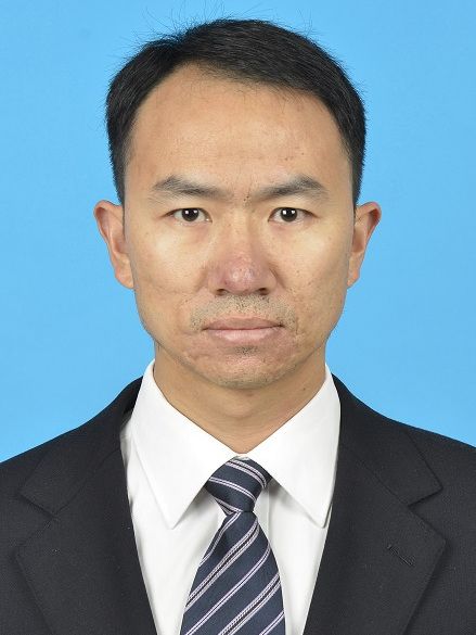 何飛(雲南省曲靖市師宗縣監委委員、縣紀委監委派駐法院紀檢監察組組長) 何飛(雲南省曲靖市師宗縣監委委員、縣紀委監委派駐法院紀檢監察組組長)