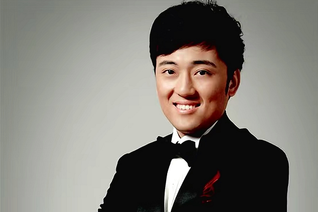 李鶴(國家二級演員) 李鶴(國家二級演員)