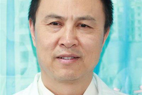 林陽(深圳市南山區人民醫院骨關節外科主任醫師) 林陽(深圳市南山區人民醫院骨關節外科主任醫師)