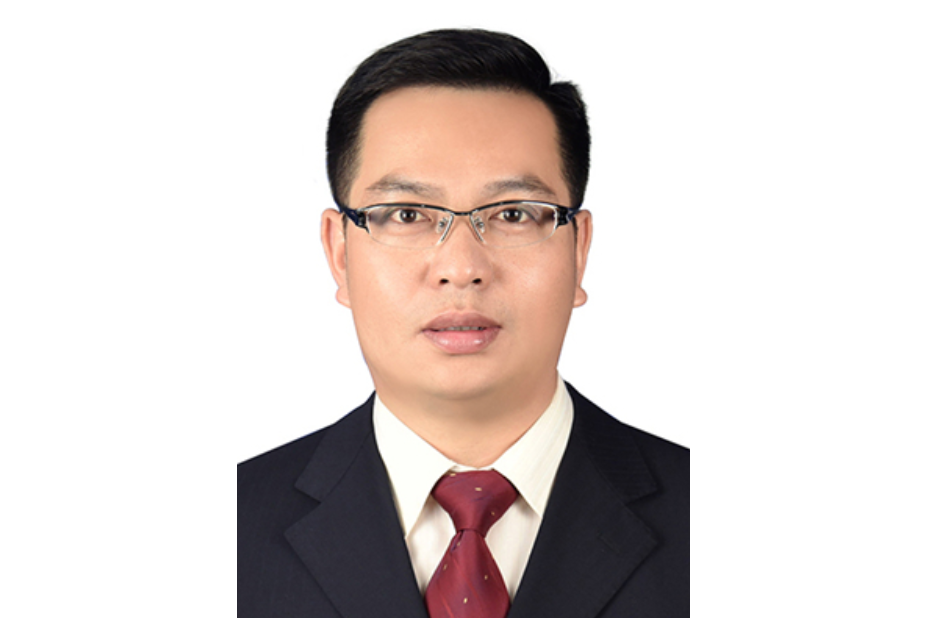 尹翔宇(特變電工衡陽變壓器有限公司團委書記) 尹翔宇(特變電工衡陽變壓器有限公司團委書記)