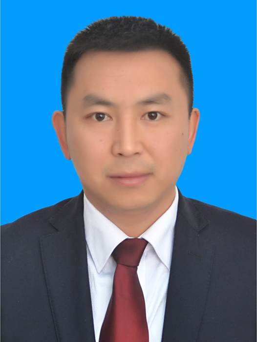 易飛(貴州省銅仁市萬山區勞動保障綜合行政執法大隊大隊長) 易飛(貴州省銅仁市萬山區勞動保障綜合行政執法大隊大隊長)