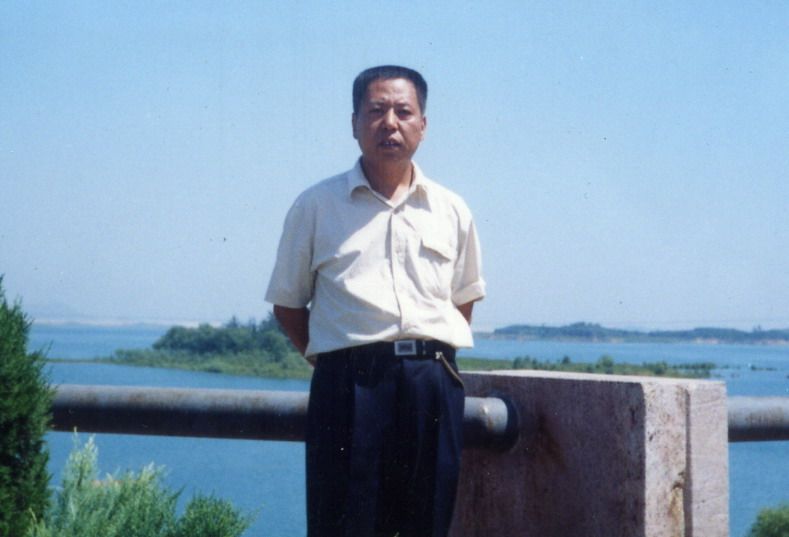 李正真 李正真