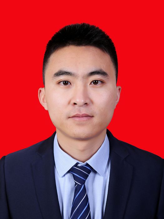 張利平(陝西省榆林市榆陽區政府辦黨組成員、副主任) 張利平(陝西省榆林市榆陽區政府辦黨組成員、副主任)