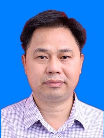 陸暉(廣西貴港市港北區鄉村振興局黨組成員、副局長) 陸暉(廣西貴港市港北區鄉村振興局黨組成員、副局長)