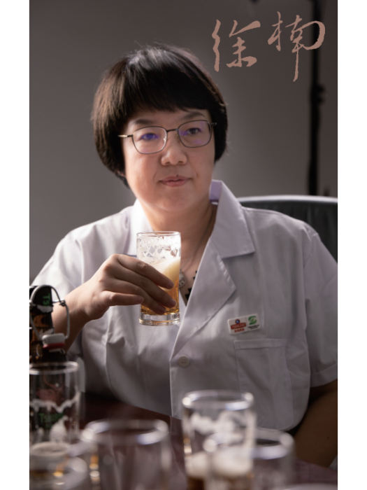 徐楠(青島啤酒股份有限公司副總裁、製造總裁、總釀酒師) 徐楠(青島啤酒股份有限公司副總裁、製造總裁、總釀酒師)