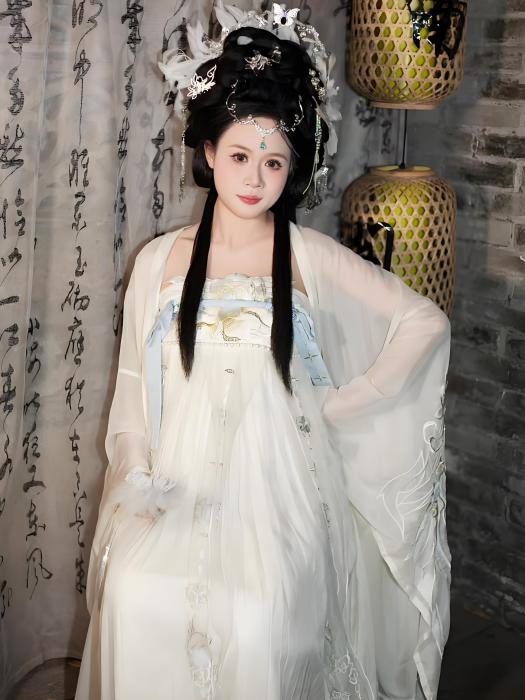 晴晴子服飾