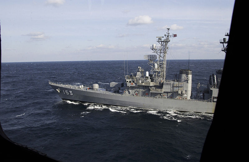 朝霧級護衛艦DD-153 2010年於亞丁灣海域