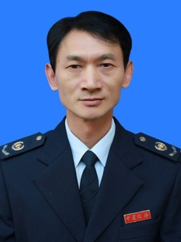 張建(峽江縣稅務局黨委委員、副局長) 張建(峽江縣稅務局黨委委員、副局長)