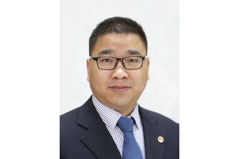 張興旭(南京證券股份有限公司黨委委員、副總裁) 張興旭(南京證券股份有限公司黨委委員、副總裁)