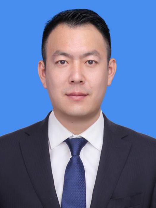 楊晶(雲南省德宏州芒市發展和改革局黨組書記、局長) 楊晶(雲南省德宏州芒市發展和改革局黨組書記、局長)