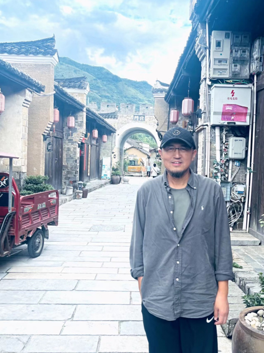 方飛(吉林建築大學教授) 方飛(吉林建築大學教授)