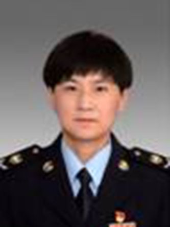 李威(遼寧省營口市老邊區稅務局黨委委員、副局長) 李威(遼寧省營口市老邊區稅務局黨委委員、副局長)
