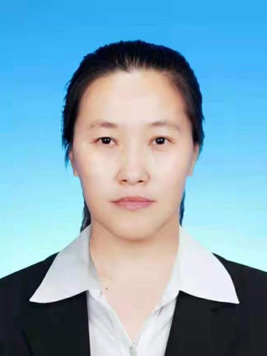盧梅(新疆維吾爾自治區阿勒泰地區哈巴河縣人民政府副縣長) 盧梅(新疆維吾爾自治區阿勒泰地區哈巴河縣人民政府副縣長)