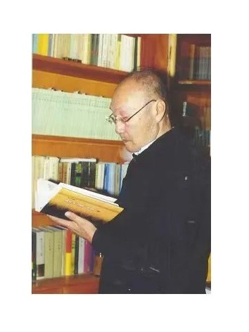 巴雅爾(內蒙古師範大學蒙古學學院教授,碩士生導師) 巴雅爾(內蒙古師範大學蒙古學學院教授,碩士生導師)