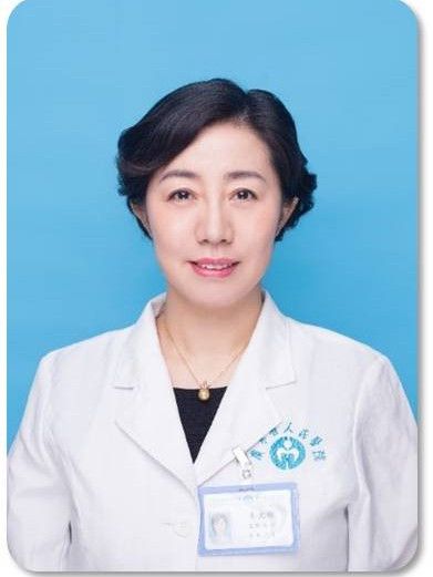 李文瑜(廣東省人民醫院腫瘤中心淋巴瘤科行政主任) 李文瑜(廣東省人民醫院腫瘤中心淋巴瘤科行政主任)