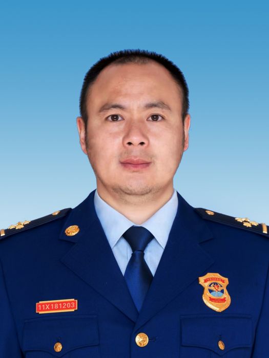 陳文輝(浙江省衢州市開化縣消防救援大隊副大隊長、大隊部黨支部書記) 陳文輝(浙江省衢州市開化縣消防救援大隊副大隊長、大隊部黨支部書記)