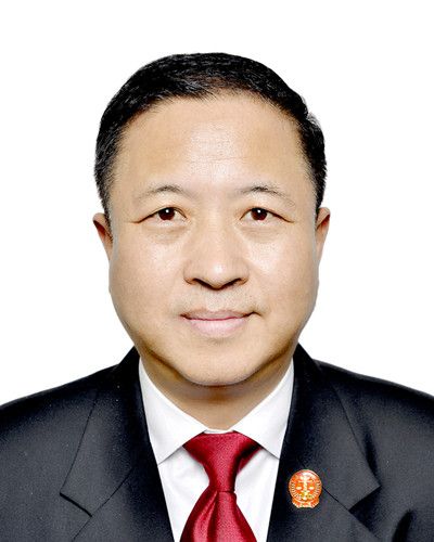 徐文波(武漢海事法院黨組成員、紀檢組長) 徐文波(武漢海事法院黨組成員、紀檢組長)