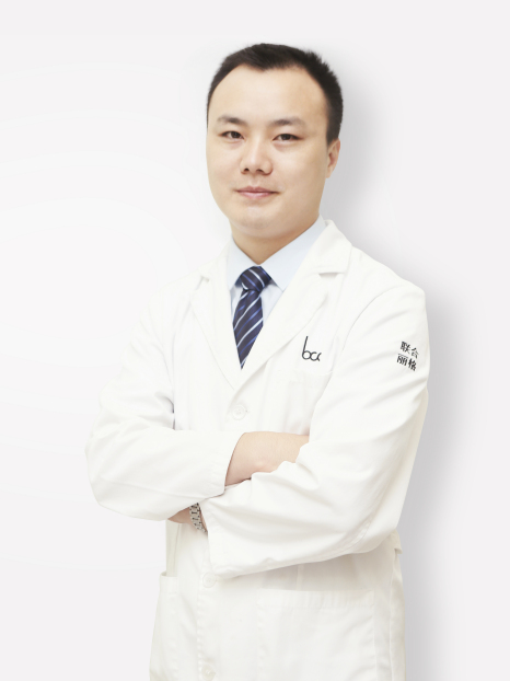 楊明強(北京豐聯麗格醫療美容診所職業醫師) 楊明強(北京豐聯麗格醫療美容診所職業醫師)